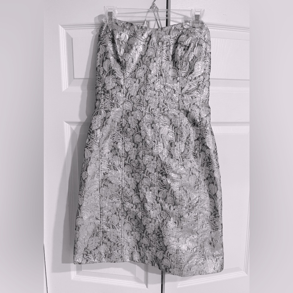 Badgley Mischka Strapless Silver Metallic Brocade Party Dress